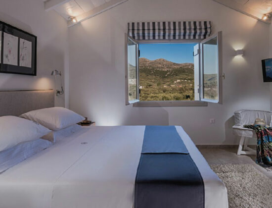 Avdou Collection Suites