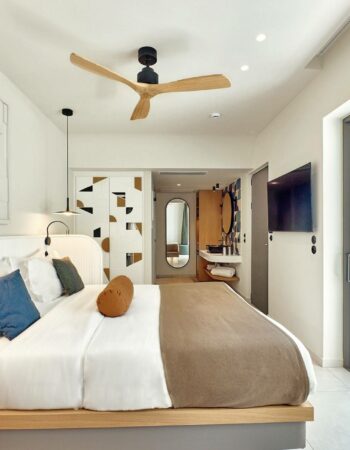 Paralos Kosta Alimia