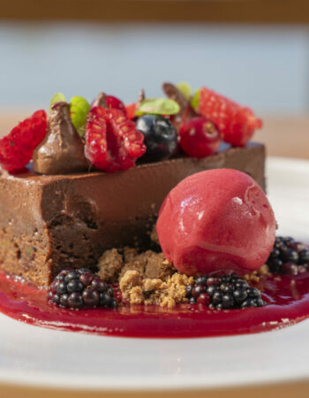 Paralos Kosta Alimia