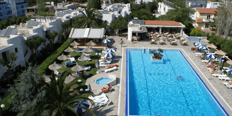 Kyknos Beach Hotel & Bungalows