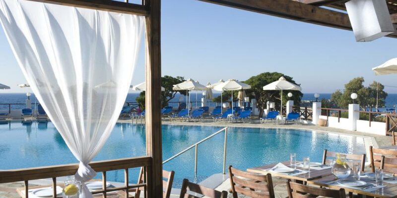Maritimo Beach Hotel