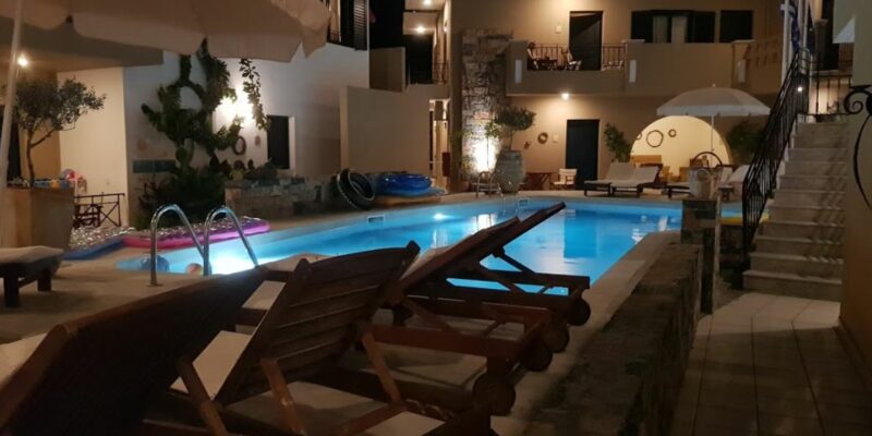 Nami Hotel & Suites