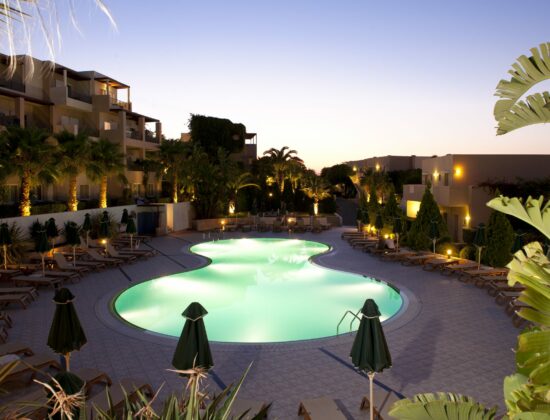 Grand Hotel Holiday Resort